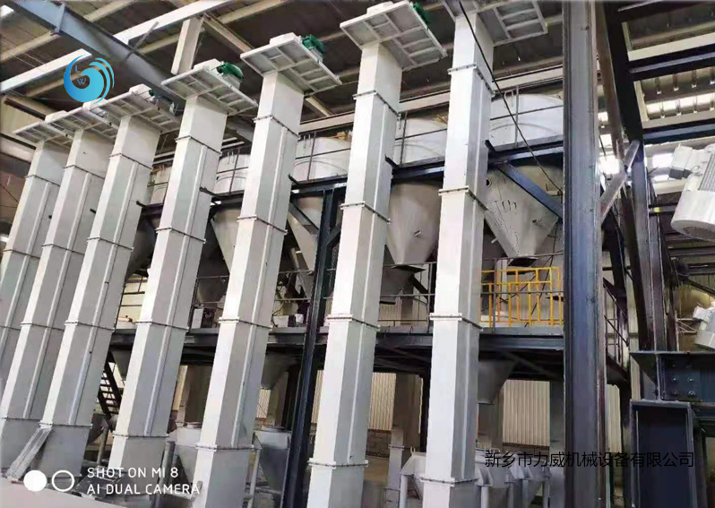 小麥進倉TD斗式提升機使用